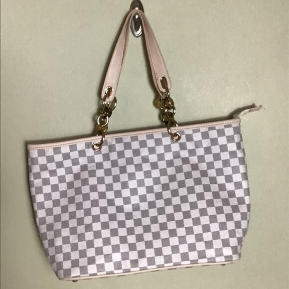 Lola Benson Starr Monogram Damien Handbag (Missing  keychain) EUC (Clean inside) - Picture 5 of 12